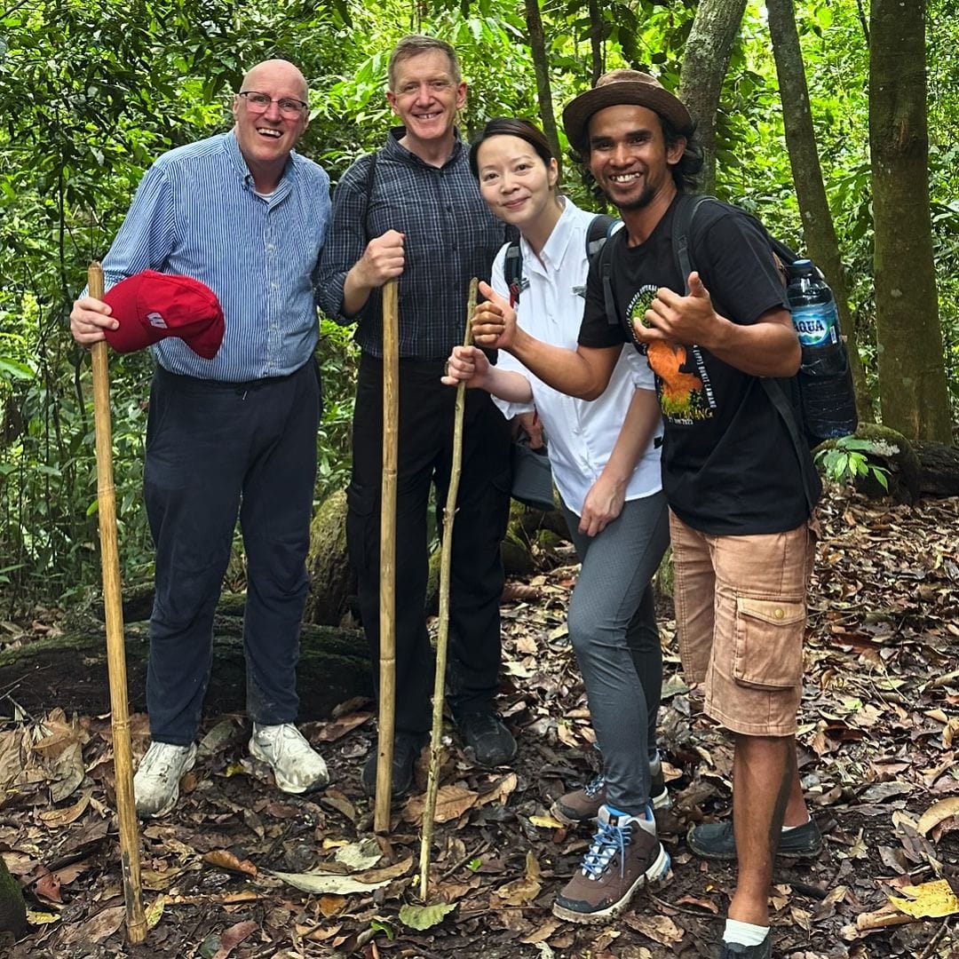 Bukitlawangtrekking Oranguan with Ucok | Bukit Lawang Trekking bukit lawang trekking oranguan with ucok