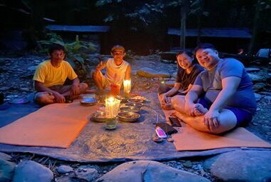 Bukit lawang trekking Jungle Dinner